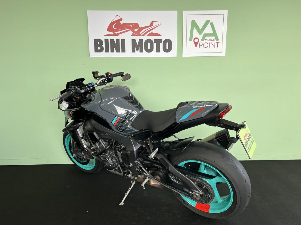 Yamaha MT-10 (2022 - 26) (6)