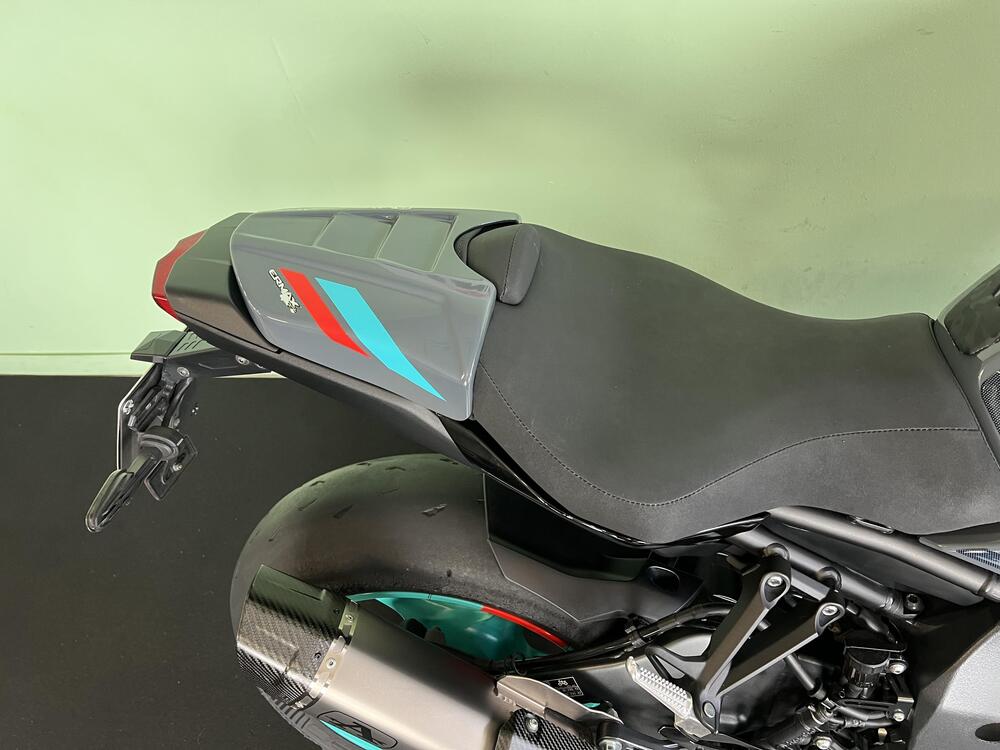 Yamaha MT-10 (2022 - 26) (11)