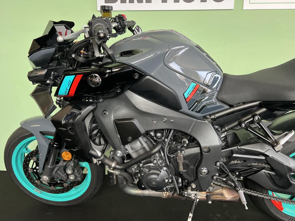 Yamaha MT-10 (2022 - 26) (14)
