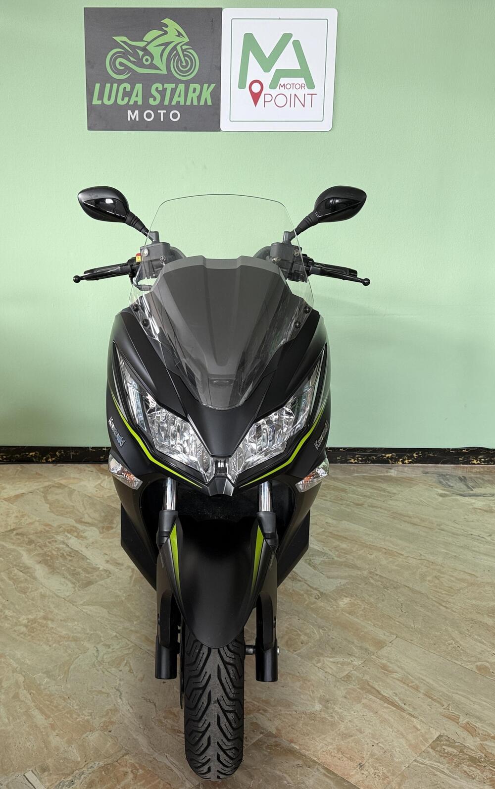 Kawasaki J 300 (2017 - 21) (4)