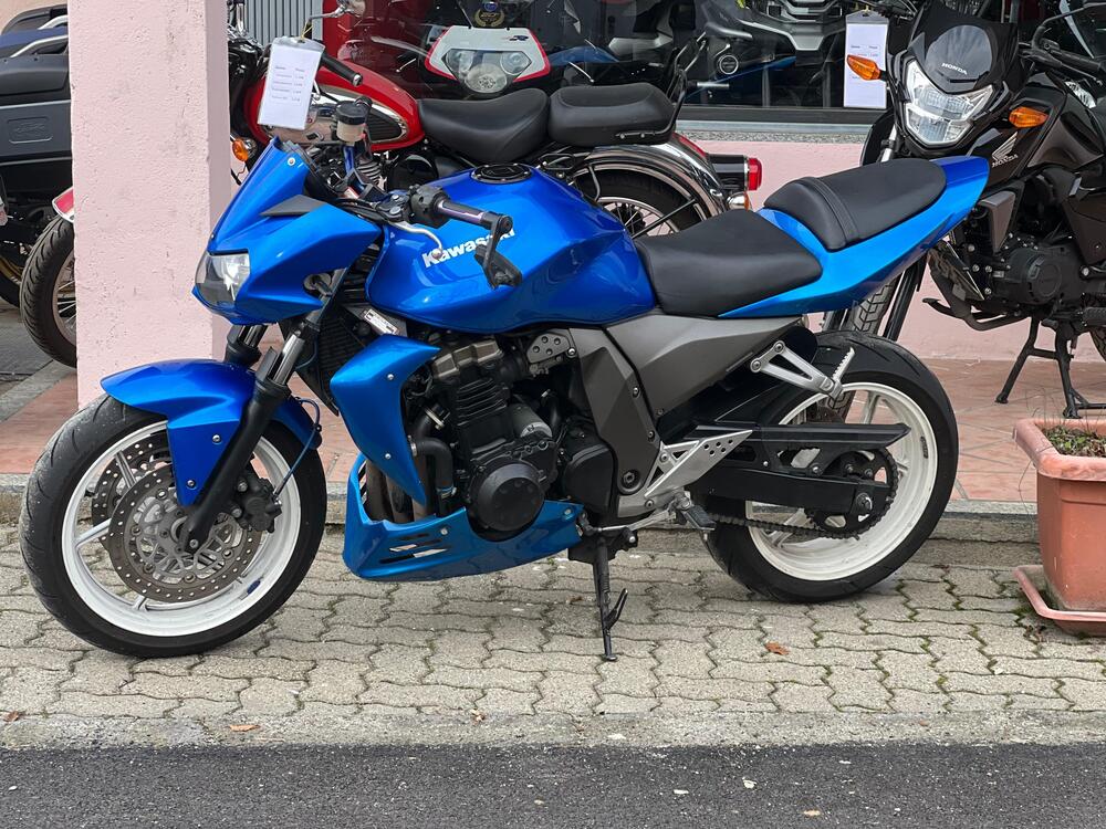 Kawasaki Z 750 (2003 - 06) (2)