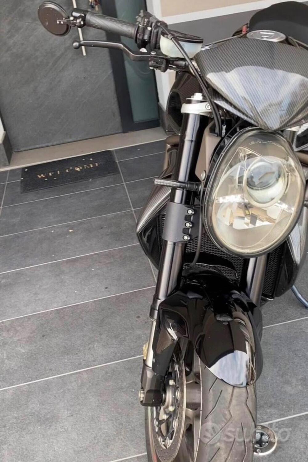 MV Agusta Brutale 990 R (2009 - 12) (5)