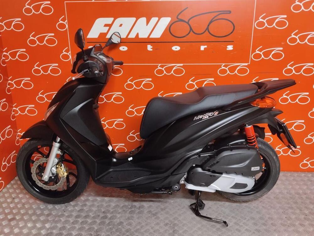 Piaggio Medley 125 S ABS (2021 - 24) (3)