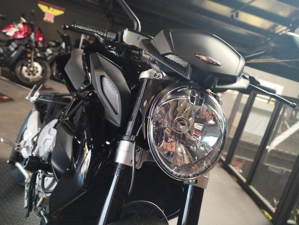 MV Agusta Brutale 800 (2012 - 15) (3)