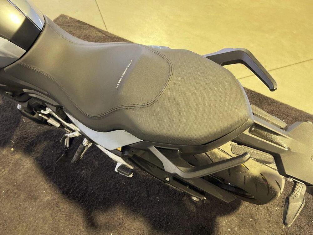 Bmw F 900 R (2021 - 24) (5)