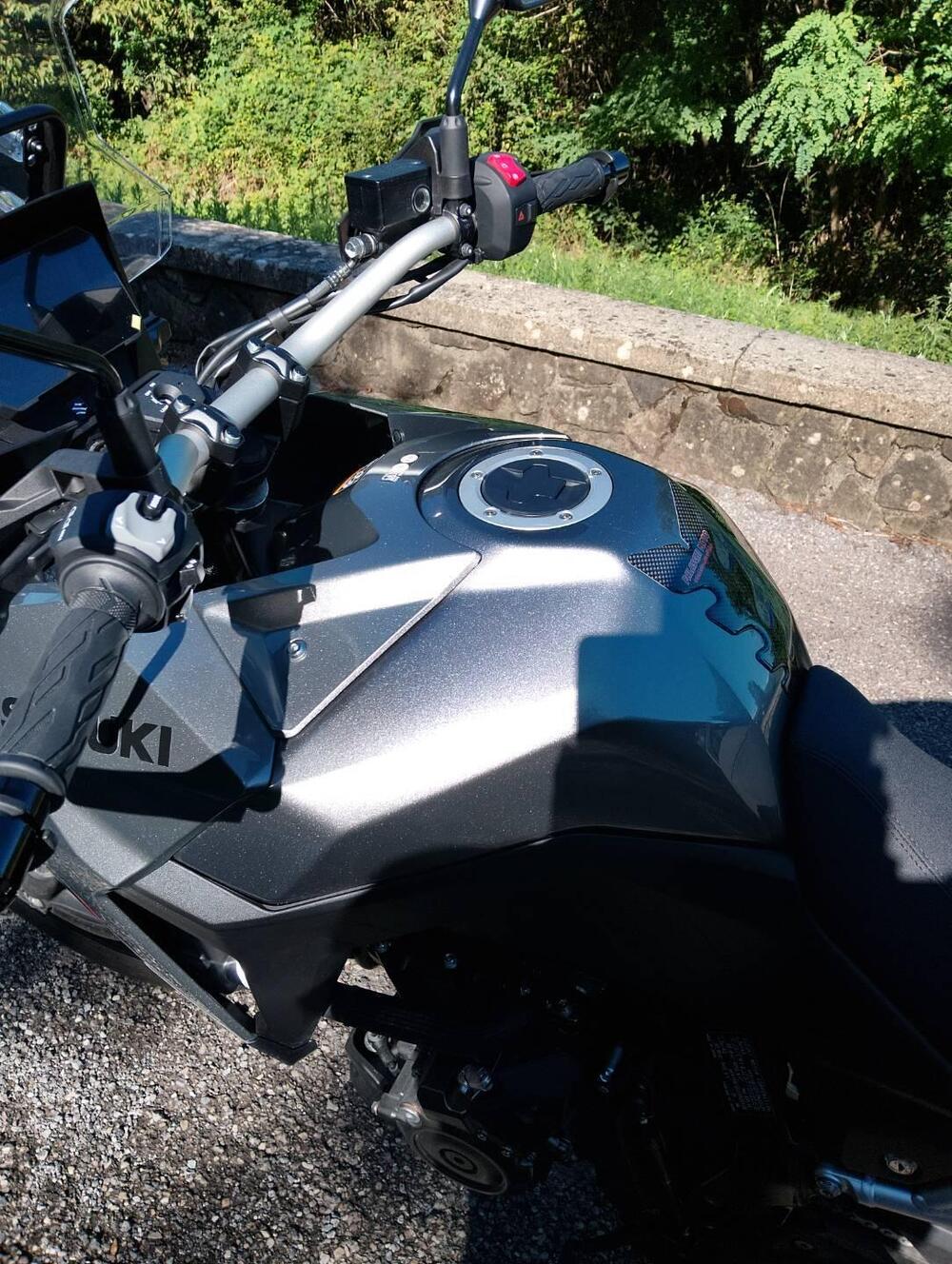 Suzuki V-Strom 800SE (2025 - 26) (4)