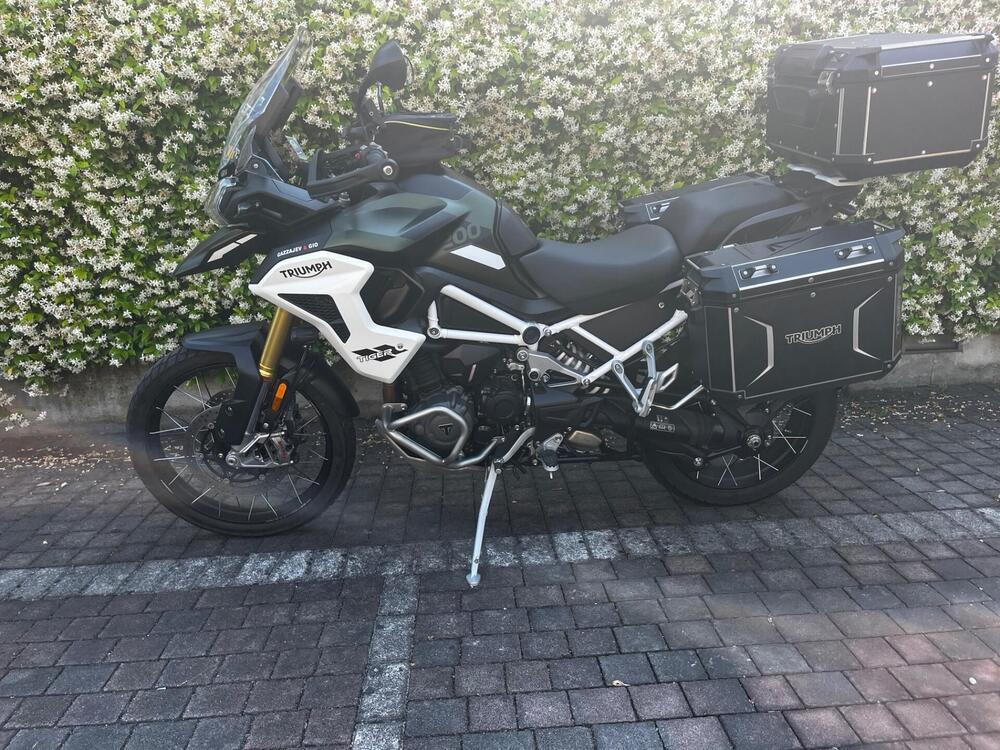 Triumph Tiger 1200 Rally Pro (2022 - 23) (2)