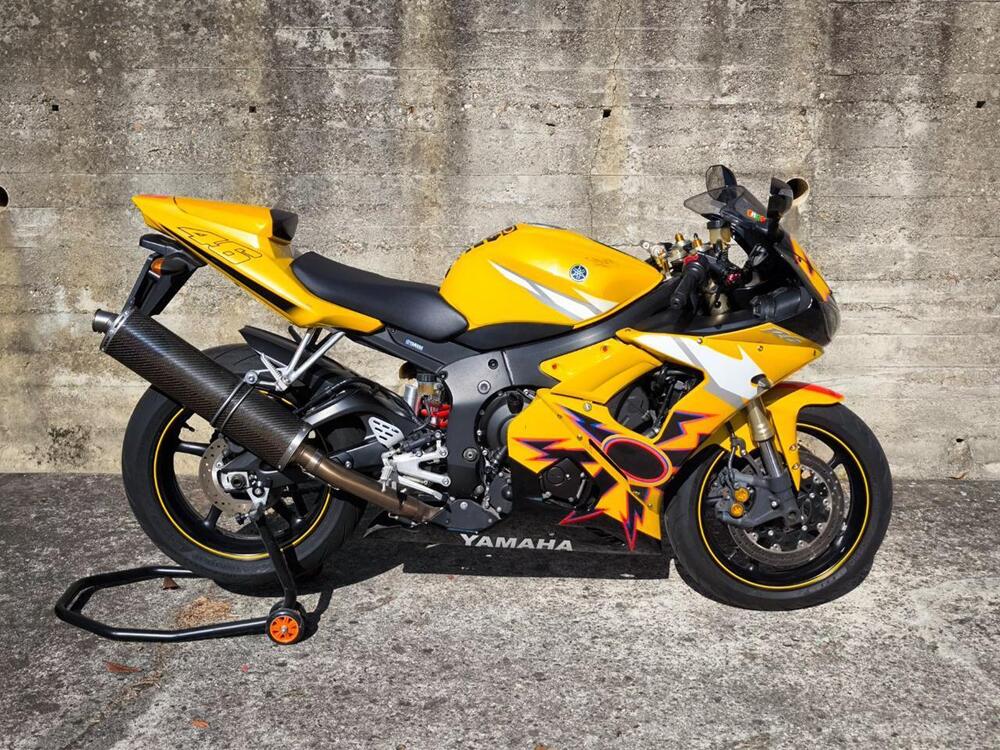 Yamaha YAMAHA YZF R6 VR46 Rossi Edition  (5)
