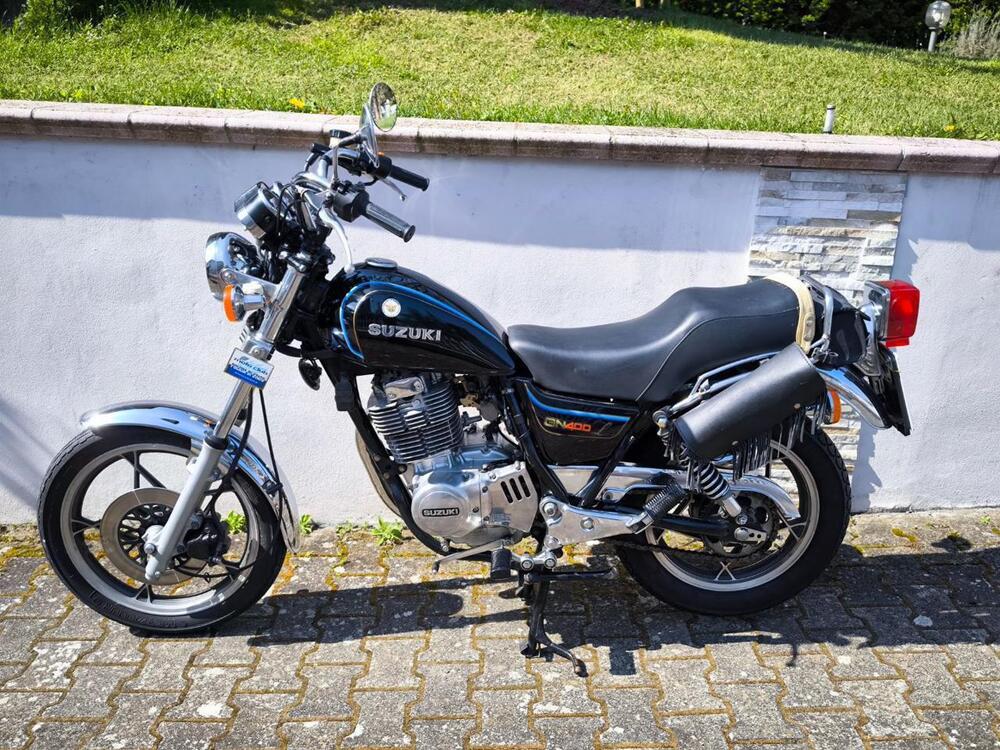 Suzuki SUZUKI GN 400E