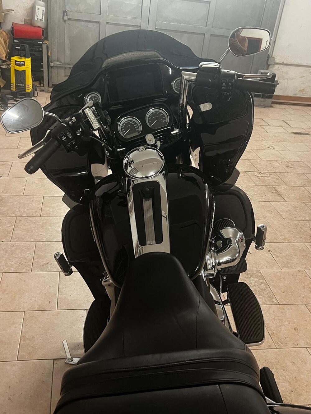 Harley-Davidson 114 Road Glide Limited (2020) - FLTRK (3)
