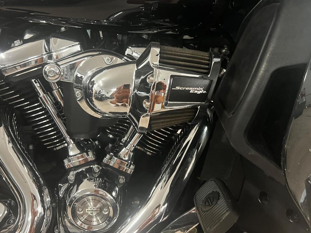 Harley-Davidson 114 Road Glide Limited (2020) - FLTRK (7)