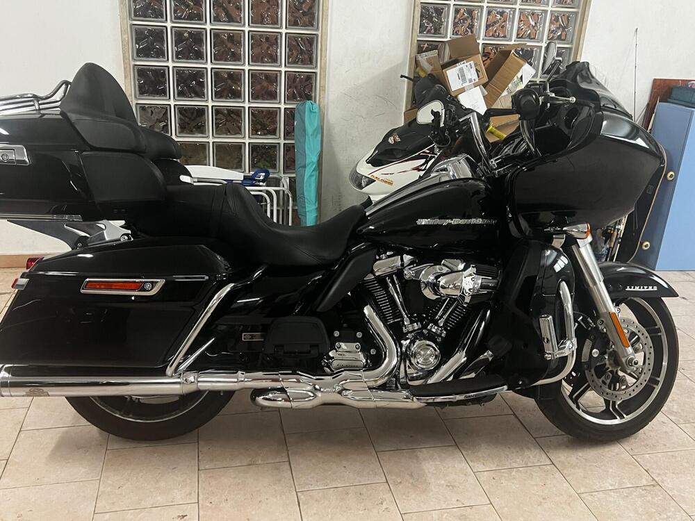 Harley-Davidson 114 Road Glide Limited (2020) - FLTRK (8)