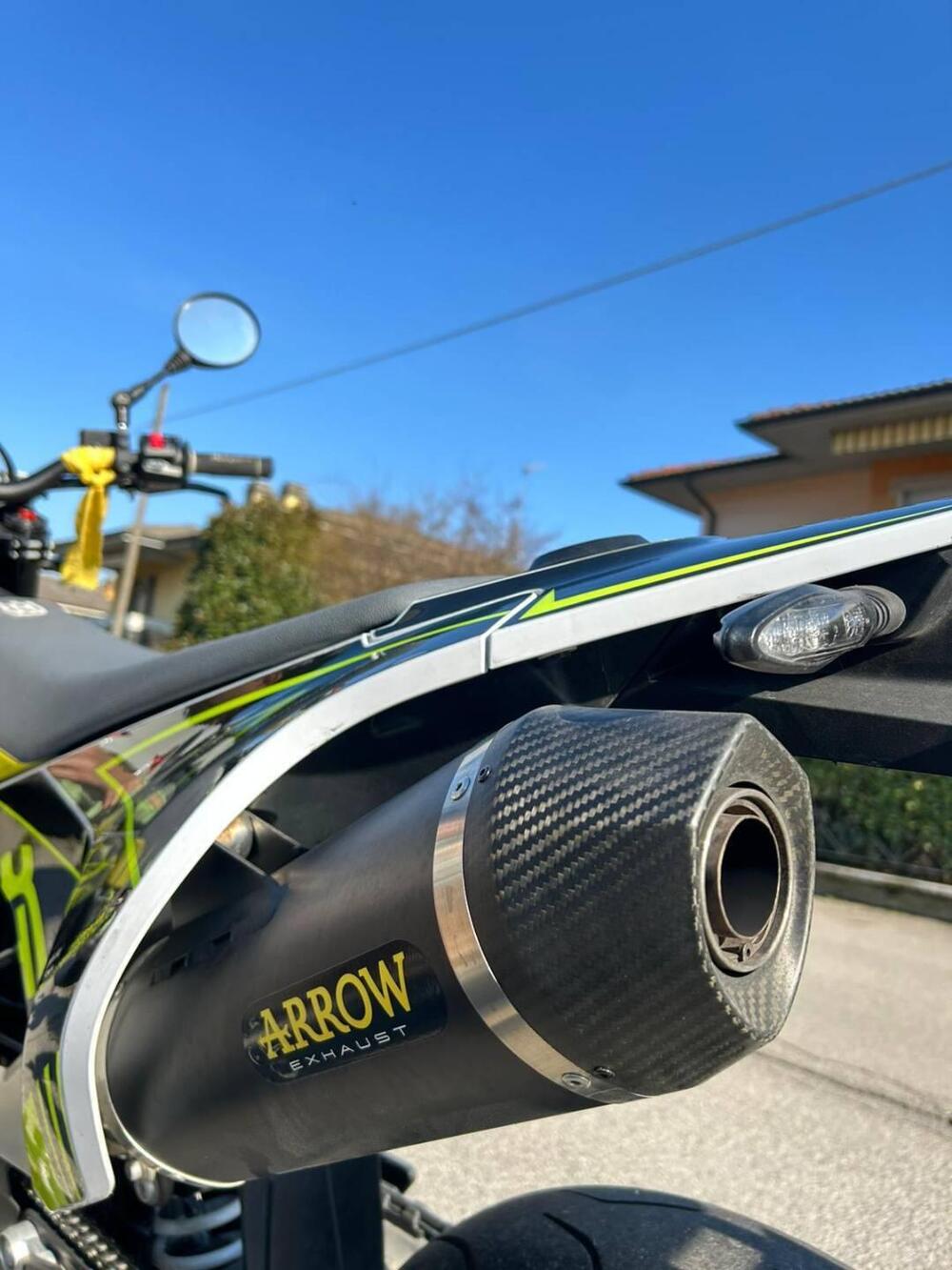 Husqvarna 701 Supermoto (2022) (4)