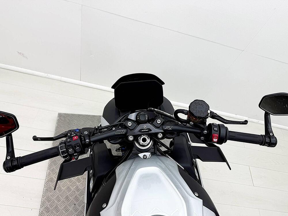 Bmw M 1000 R (2025 - 26) (19)