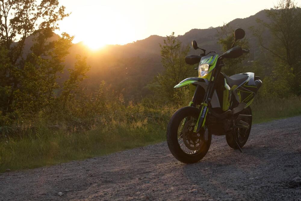 Husqvarna 701 Supermoto (2022) (7)