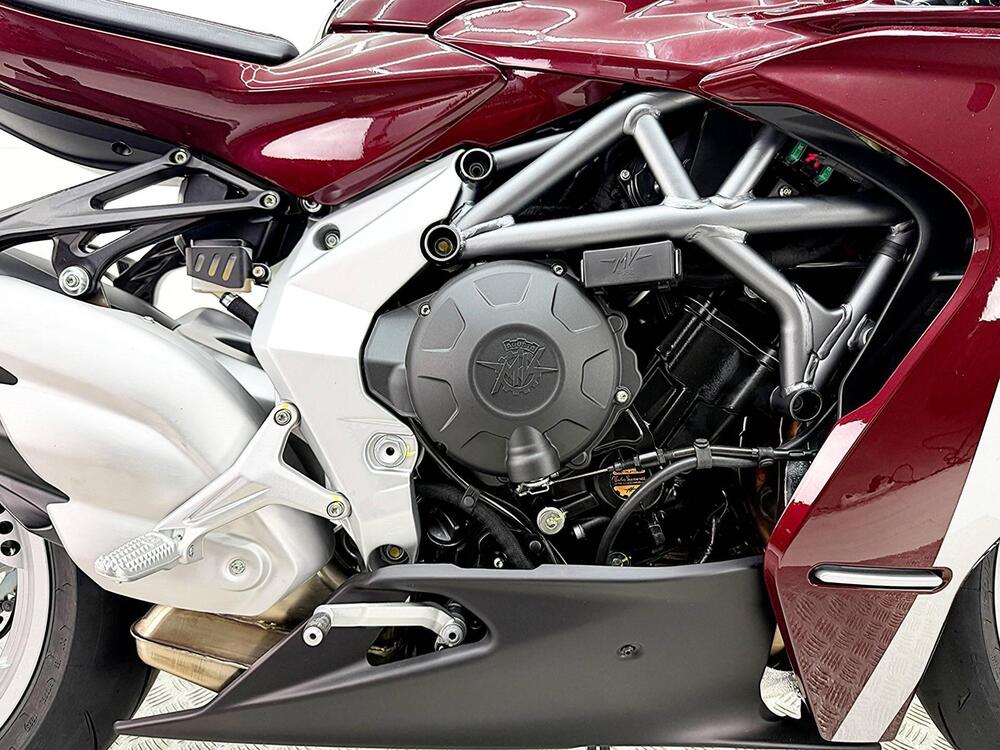 MV Agusta Superveloce 800 98 (2023 - 26) (8)