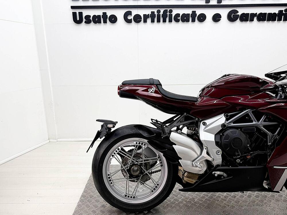 MV Agusta Superveloce 800 98 (2023 - 26) (7)