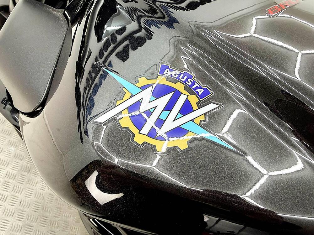 MV Agusta Brutale 800 R (2023 - 25) (19)