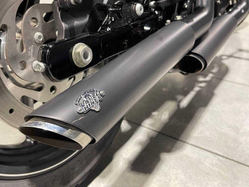 Harley-Davidson 1690 Street Bob Special (2015 - 16) - FXDB (6)