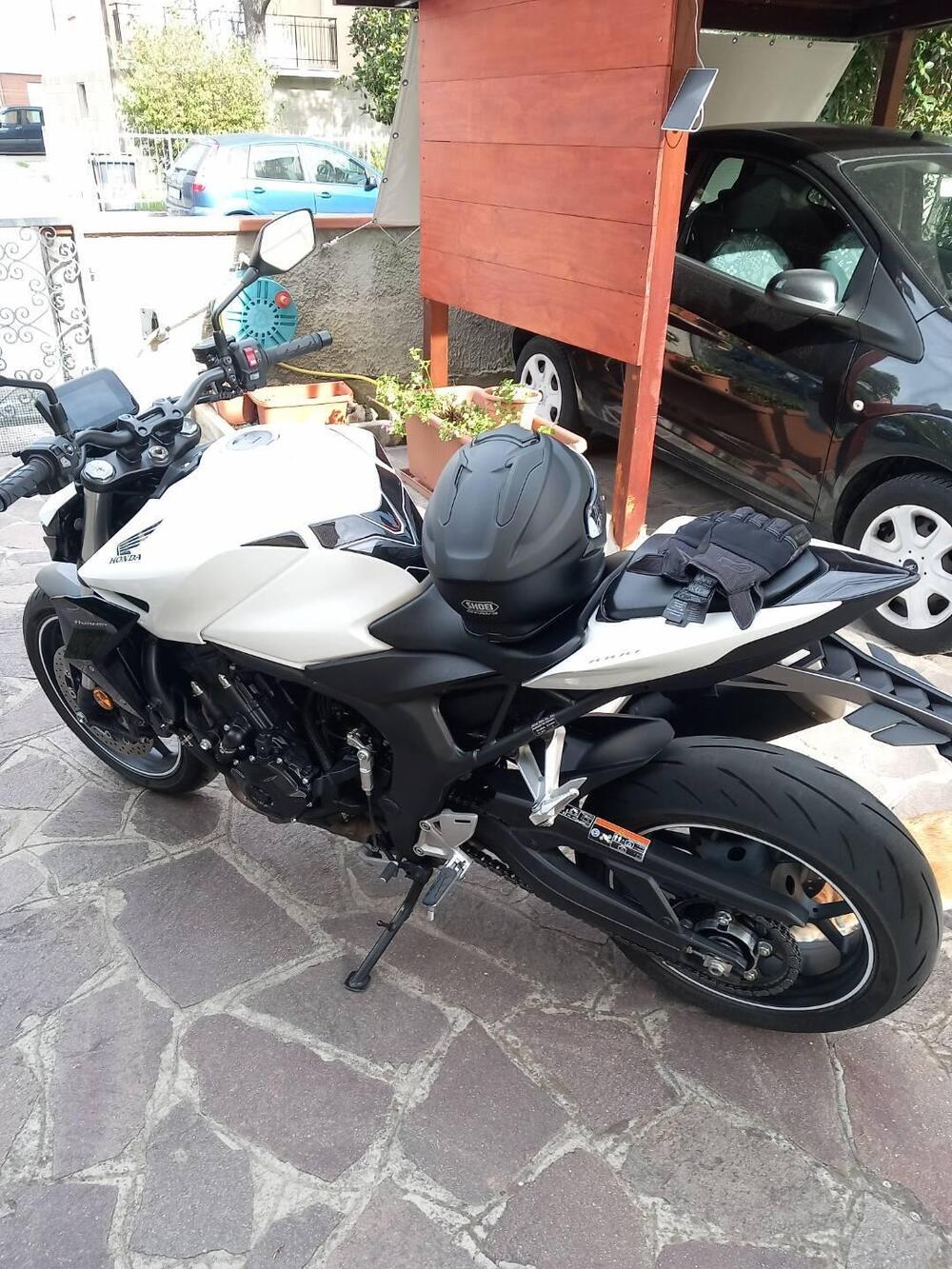 Honda CB 1000 Hornet (2025 - 26) (3)