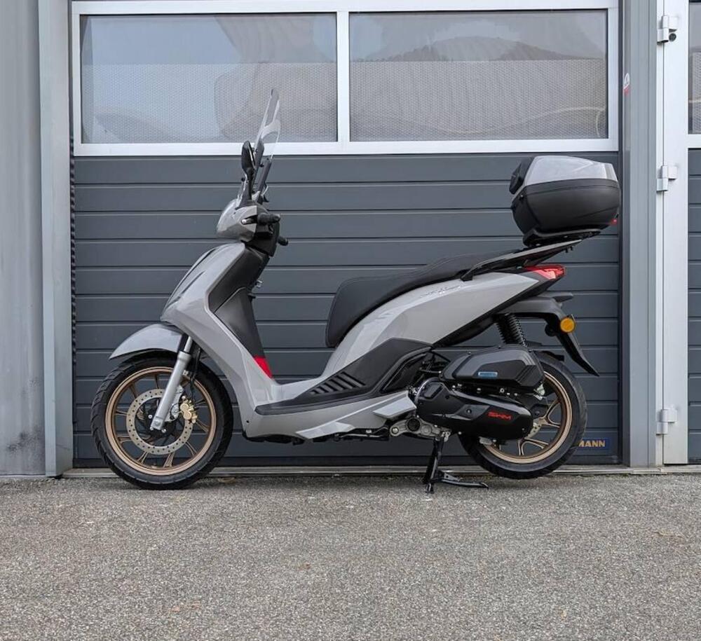 Swm C-Fly 125 (2026) (2)