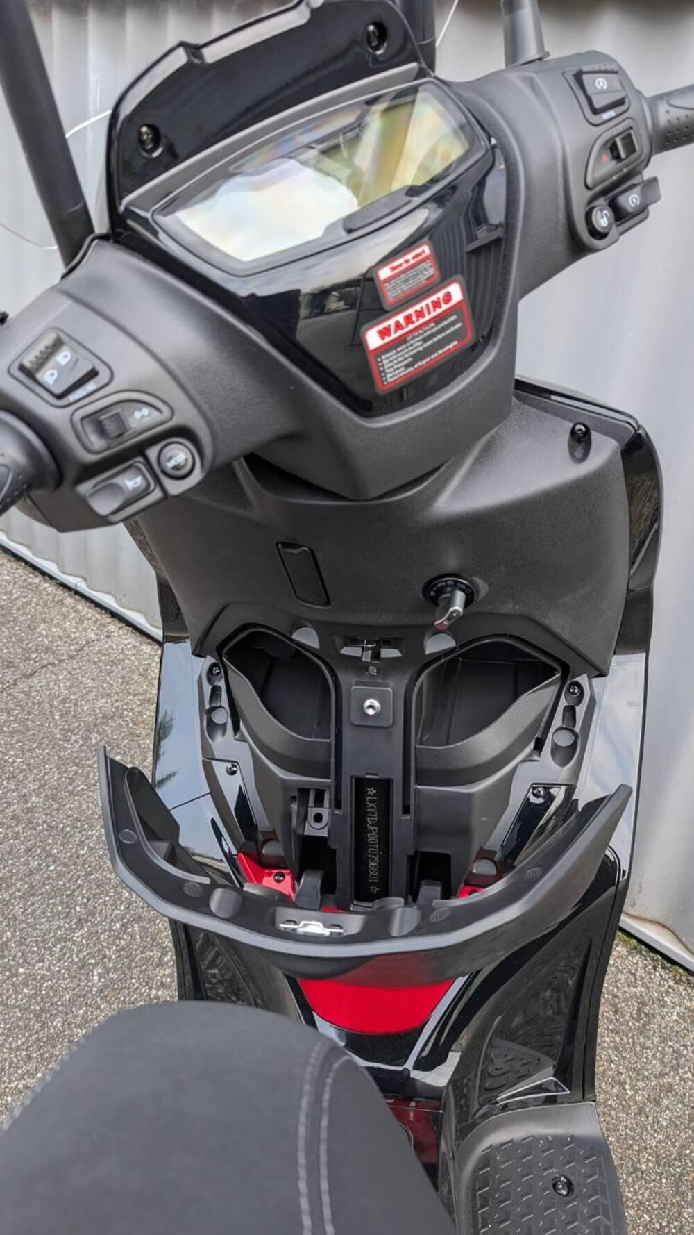 Swm C-Fly 125 (2026) (6)