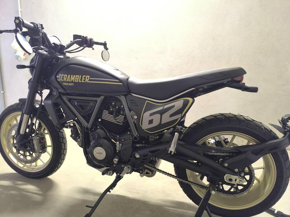 Ducati Scrambler 800 Full Throttle (2025 - 26)