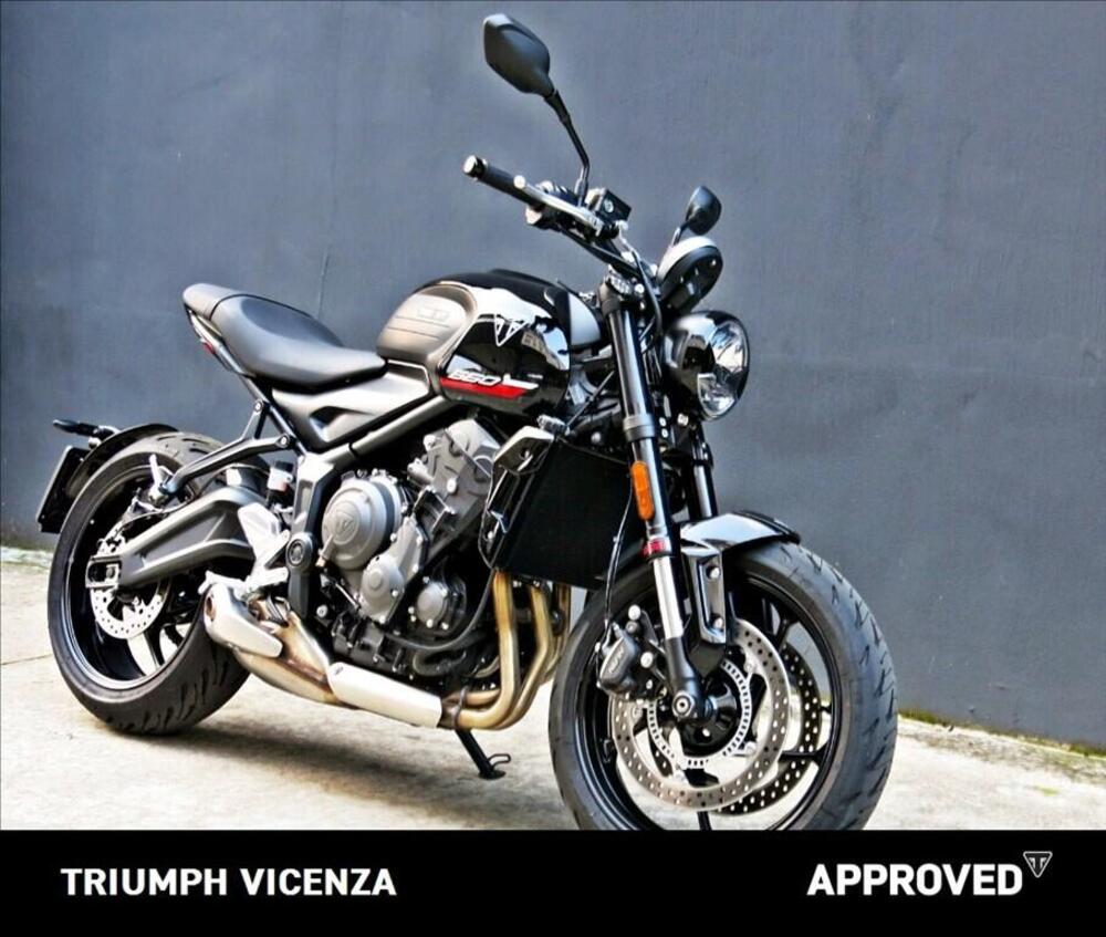 Triumph Trident 660 (2025) (2)