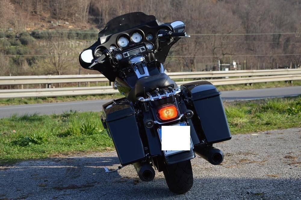 Harley-Davidson 1584 Street Glide (2007) - FLHX (4)