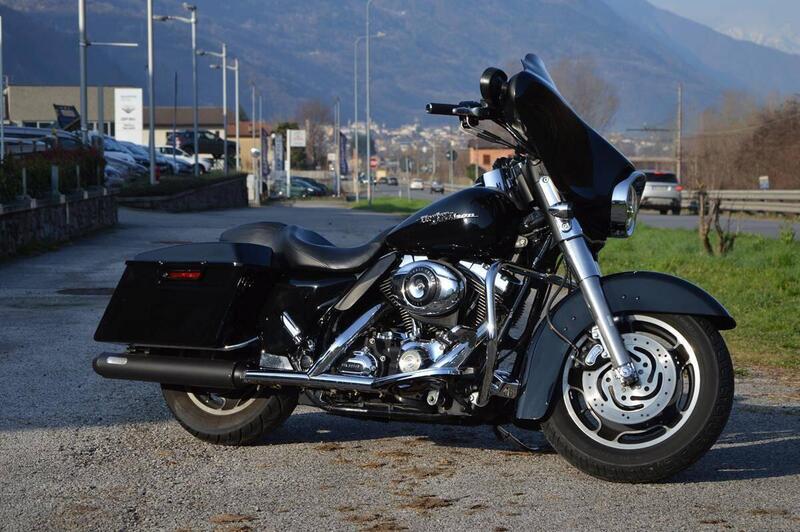 Harley-Davidson 1584 Street Glide (2007) - FLHX (10)