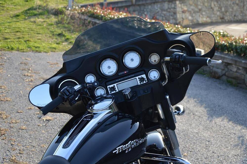 Harley-Davidson 1584 Street Glide (2007) - FLHX (12)