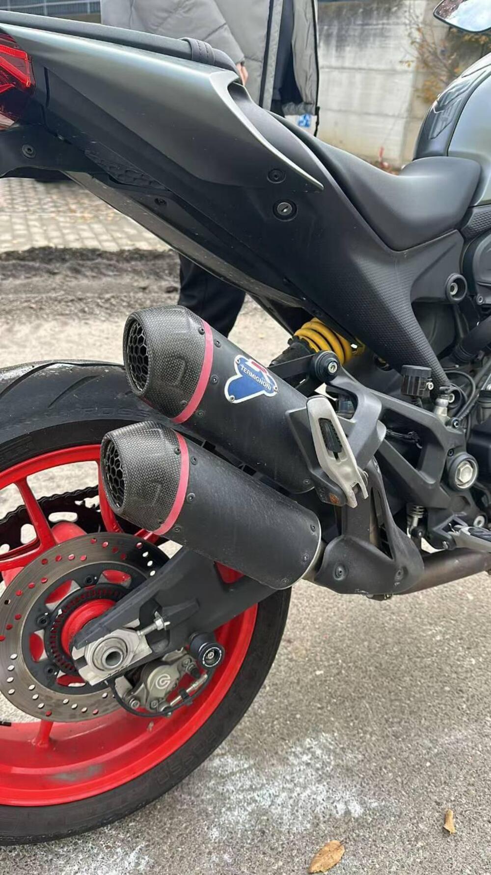 Ducati Monster 937 + (2021 - 25) (3)