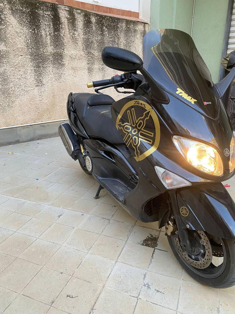 Yamaha T-Max 500 (2004 - 07) (3)