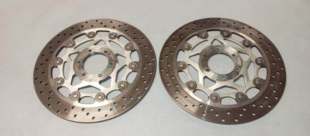 DISCHI FRENO ANTERIORI FLOTTANTI (2)