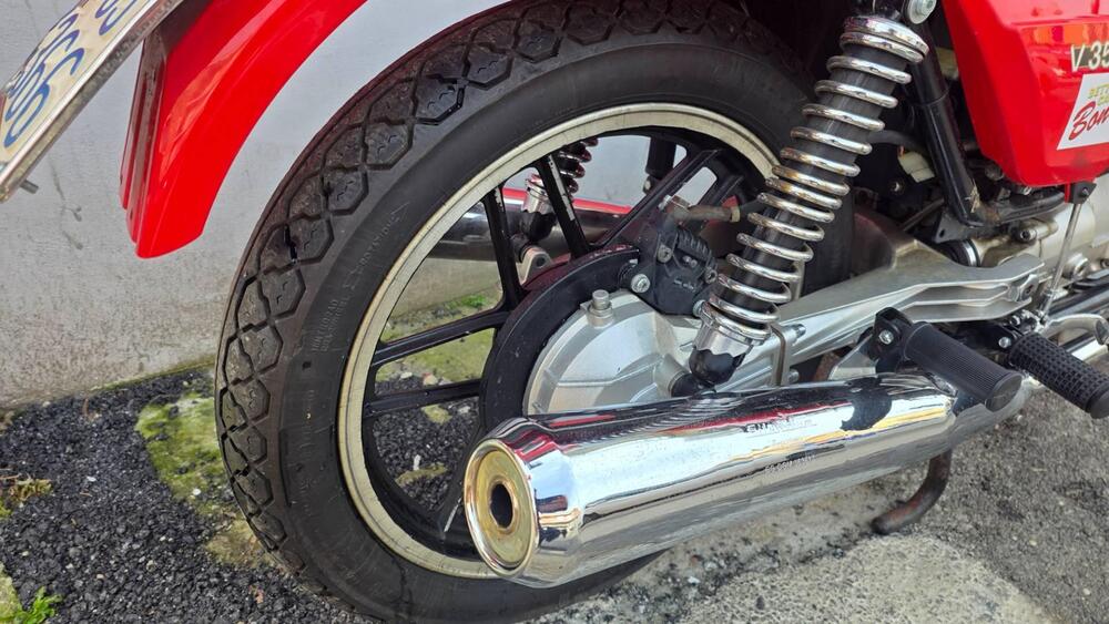 Moto Guzzi V35 Imola (6)