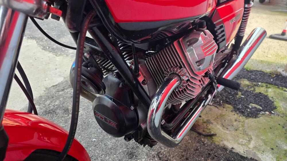 Moto Guzzi V35 Imola (11)