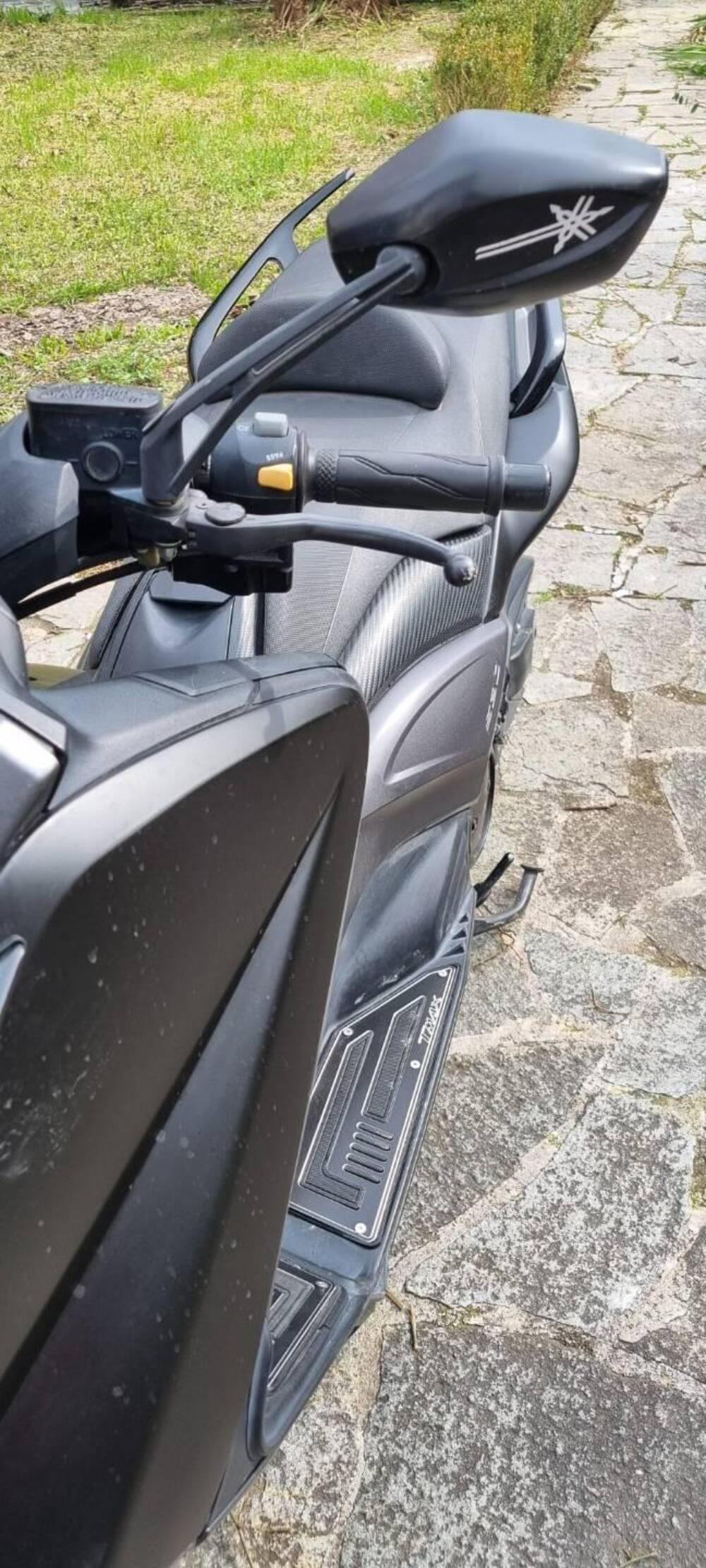 Yamaha T-Max 530 (2012 - 14) (9)