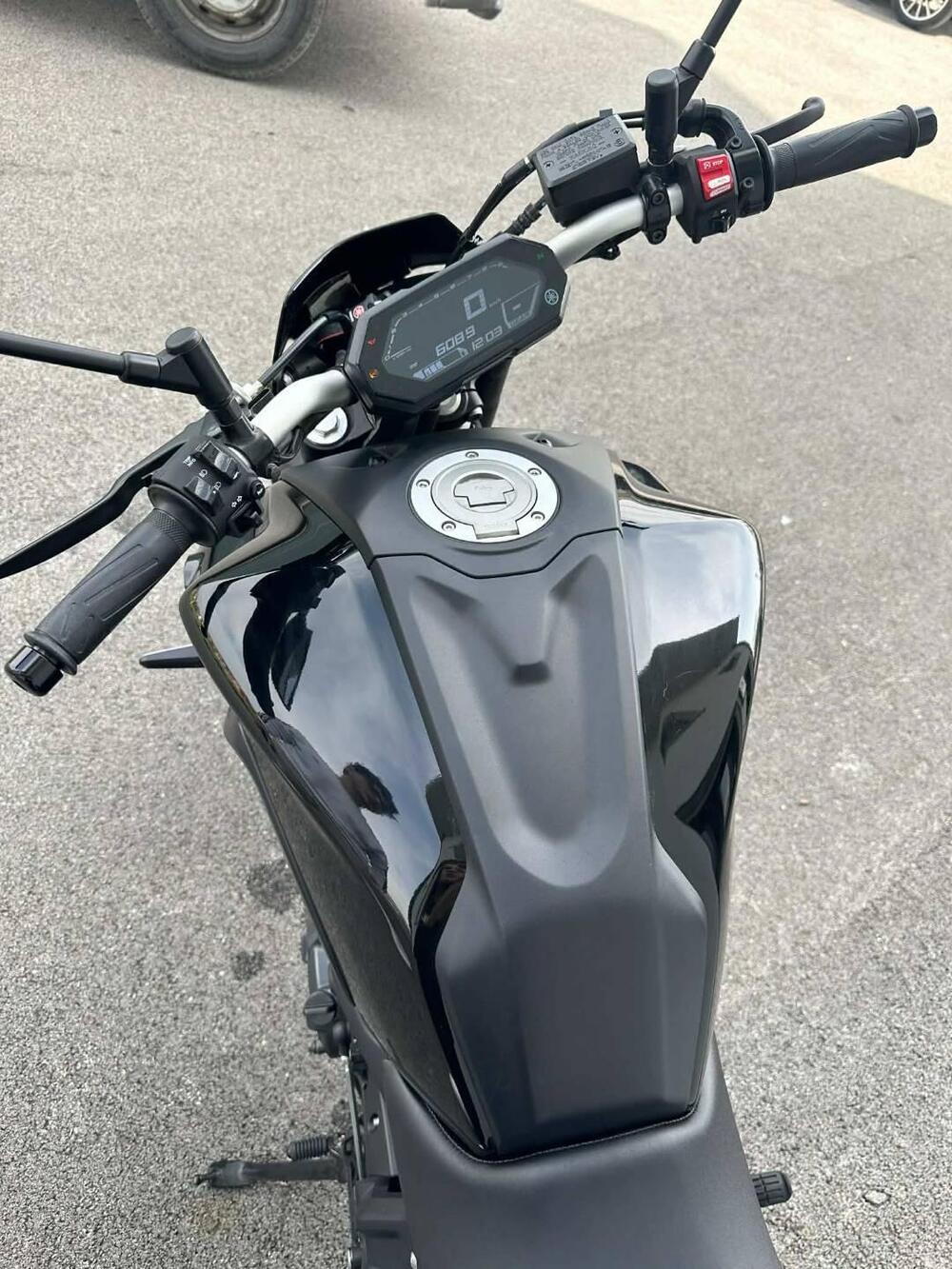 Yamaha MT-07 Pure (2023 - 25) (5)