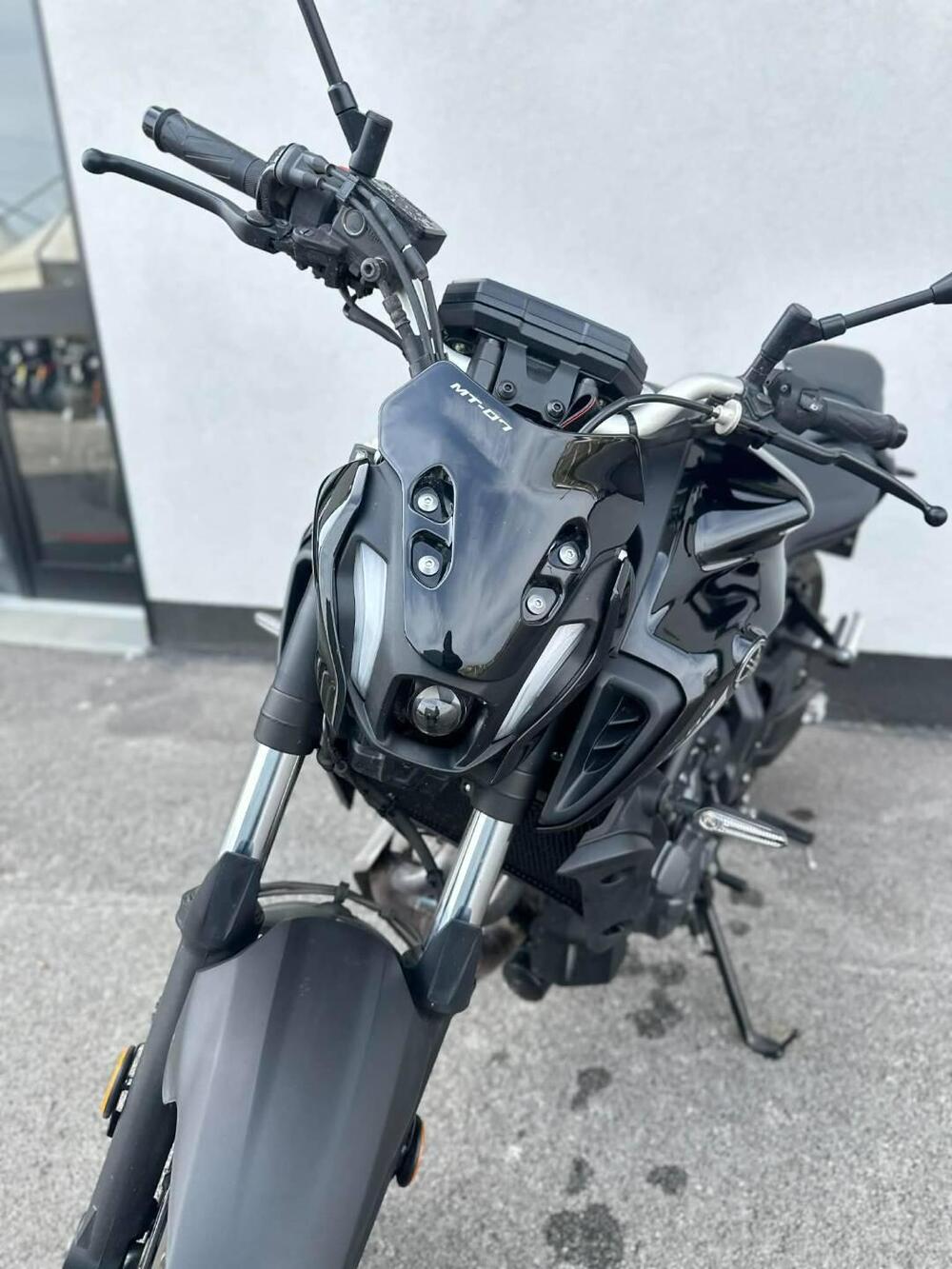 Yamaha MT-07 Pure (2023 - 25) (7)