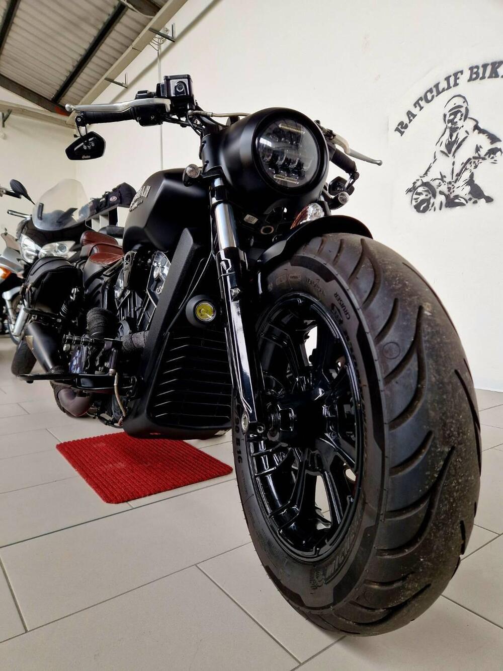 Indian Scout 1133 Bobber (2018 - 20) (2)