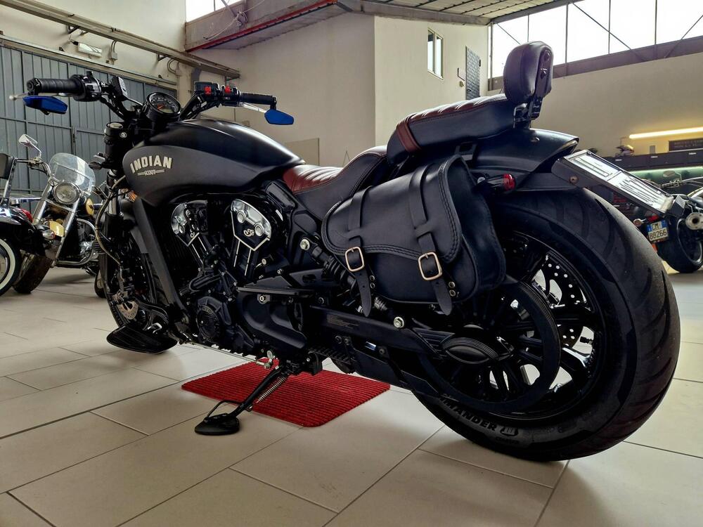 Indian Scout 1133 Bobber (2018 - 20) (5)