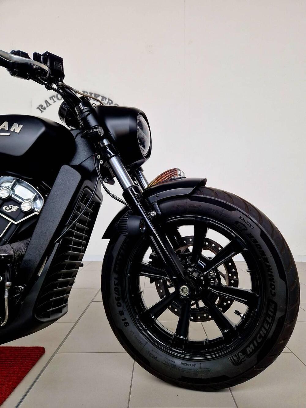Indian Scout 1133 Bobber (2018 - 20) (10)