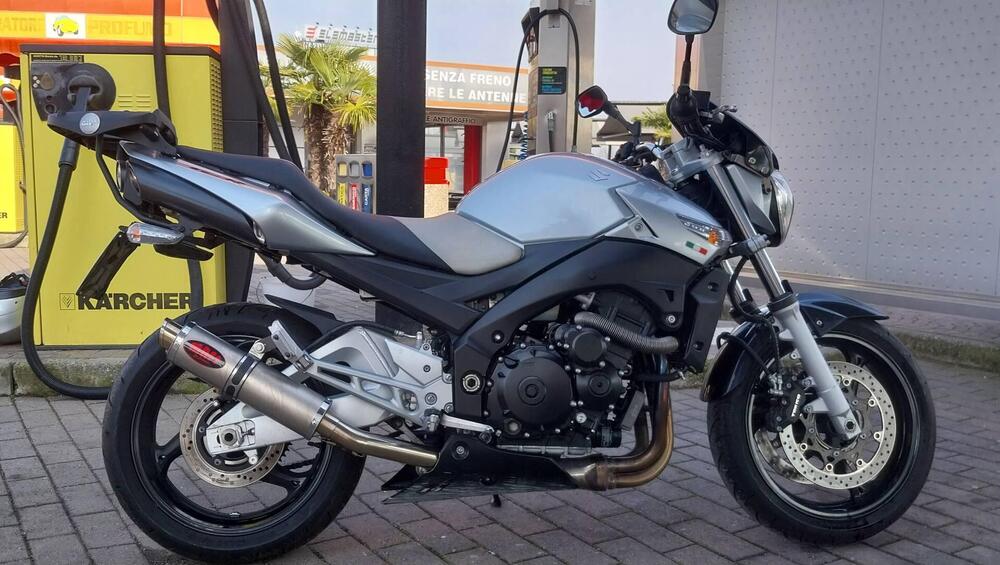 Suzuki GSR 600 (2006 - 11)