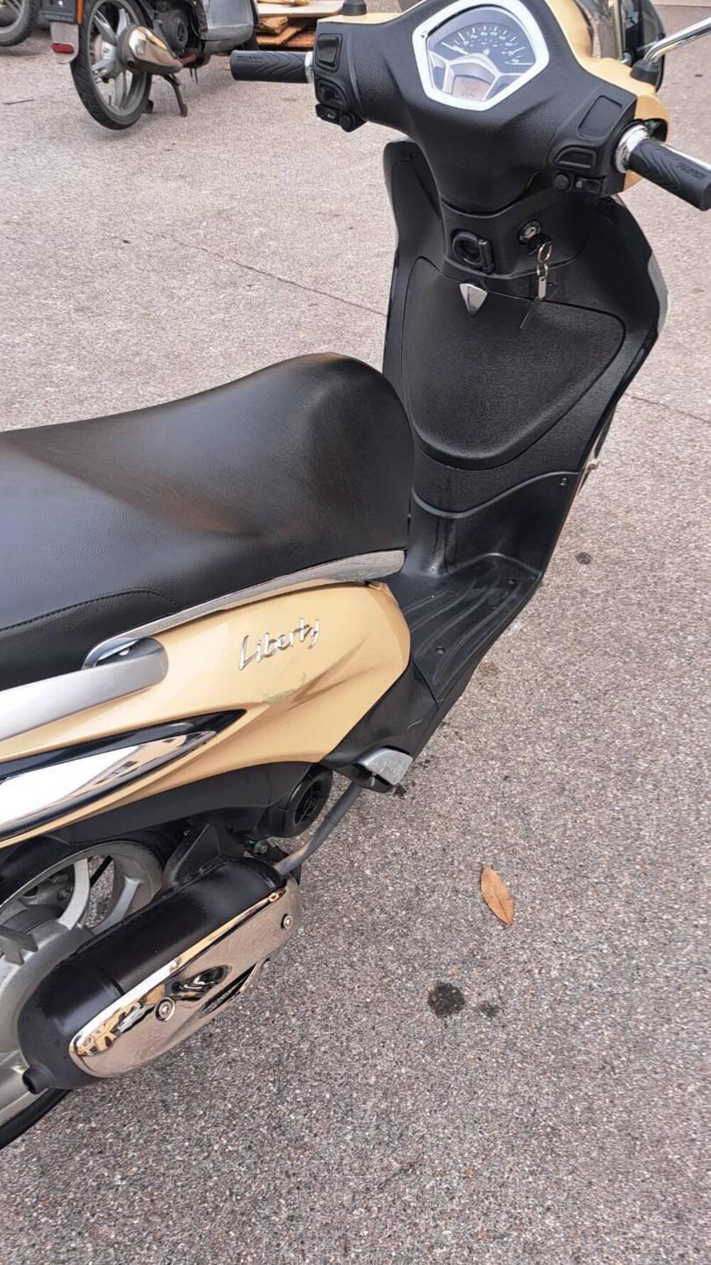 Piaggio Liberty 50 3V S (2021 - 24) (3)