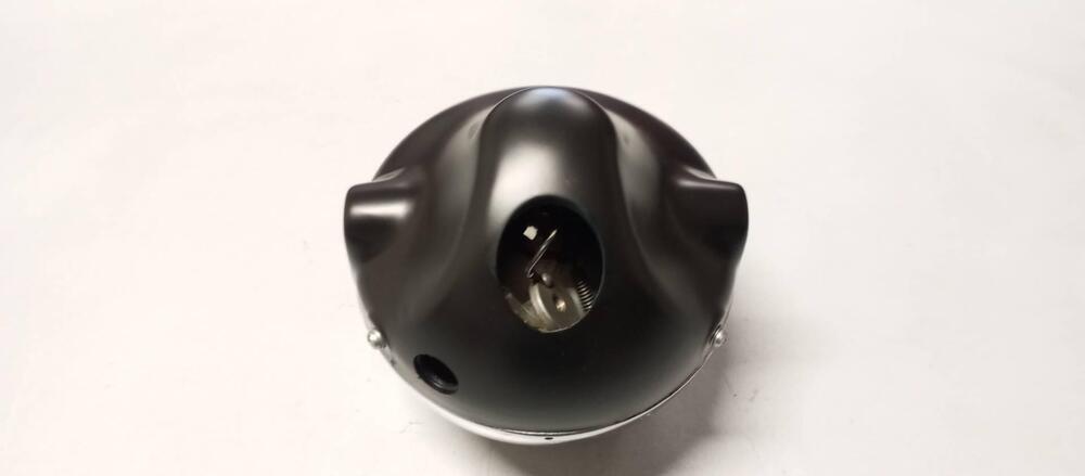 FARO ANTERIORE SUZUKI GT 380 (4)