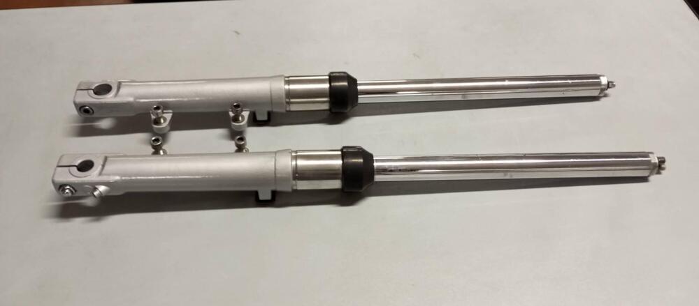 FORCELLE MOTO GUZZI LE MANS 1 E 3 (3)