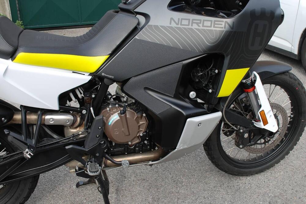 Husqvarna Norden 901 (2022 - 26) (5)