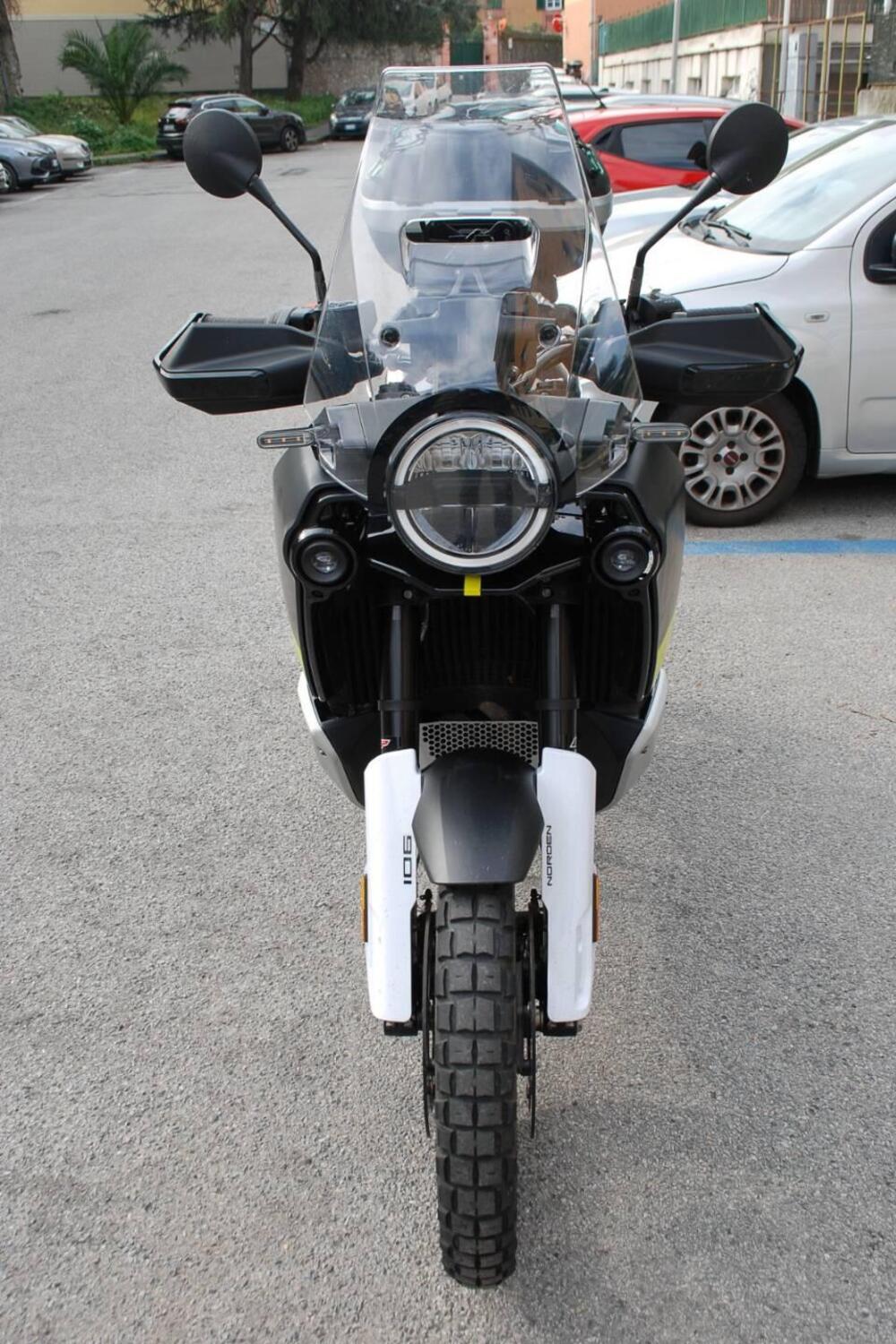 Husqvarna Norden 901 (2022 - 26) (7)