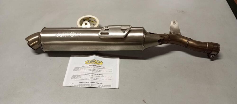 SILENZIATORE ARROW PER HONDA AFRICA TWIN 750 RD04