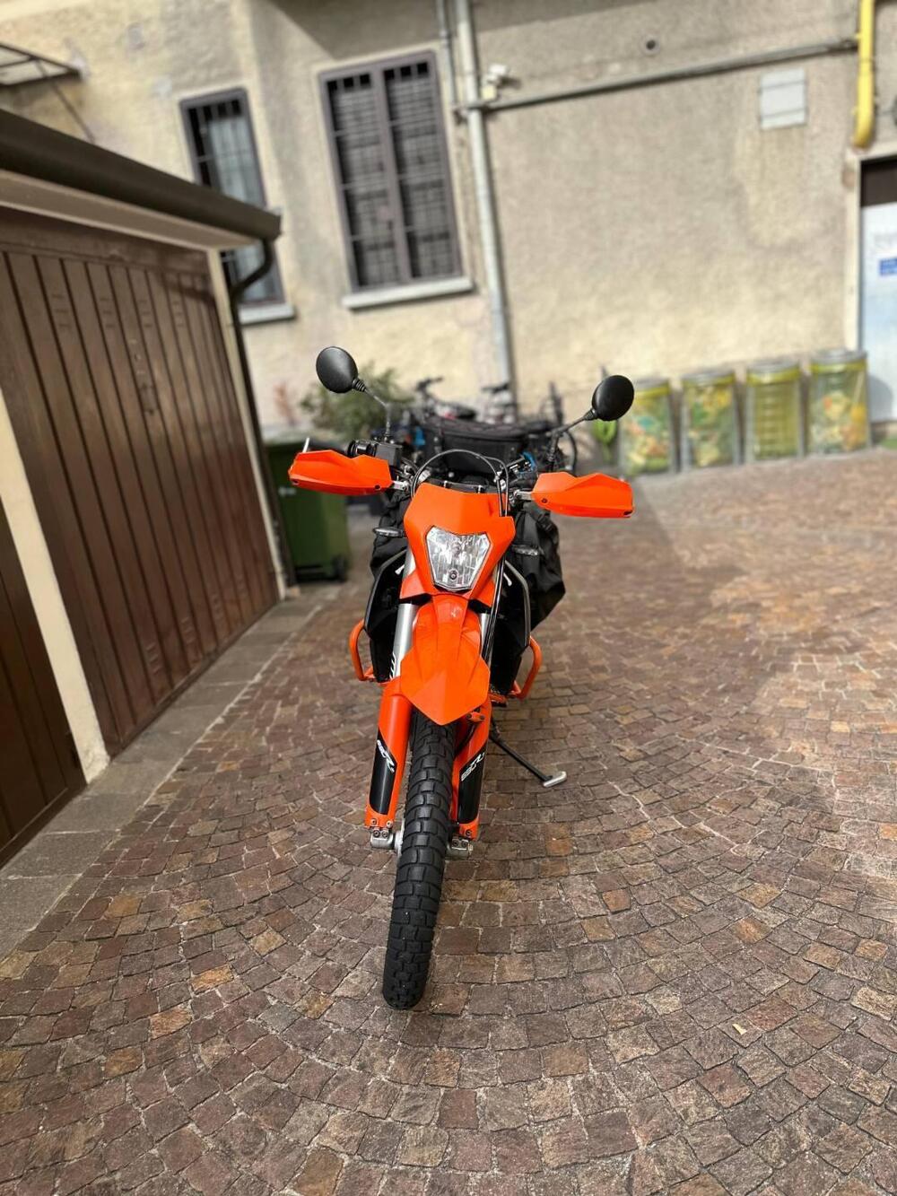KTM 690 Enduro R (2019 - 20) (3)